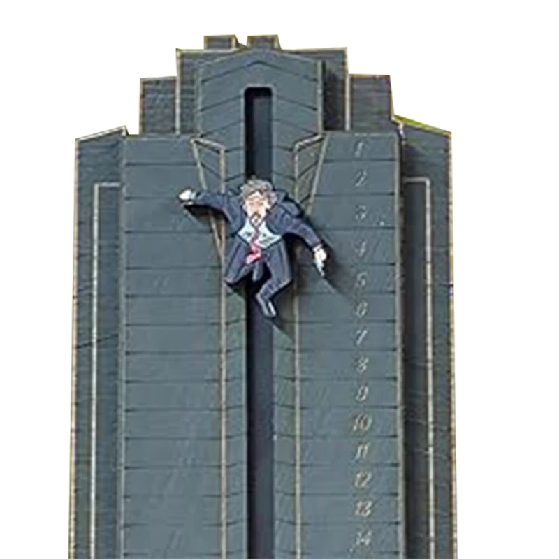 Gruber Falling Off Nakatomi Plaza Забавный календарь на Рождество и Хэллоуин деревянный