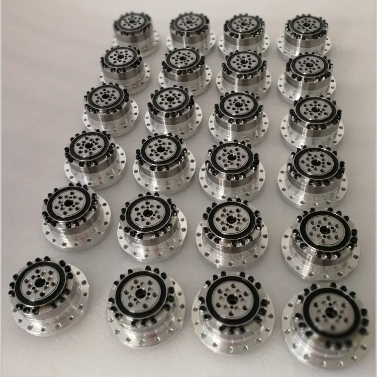 Коробка передач гармонического привода с нулевым люфшем и высоким крутящим