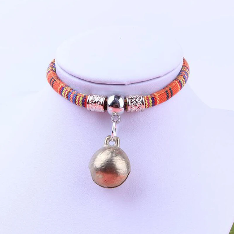 

Регулируемые воротники для кошек с колокольчиком для кошек, новые звонки ручной работы, воротники для котят ожерельлье с галстуком, аксессу...