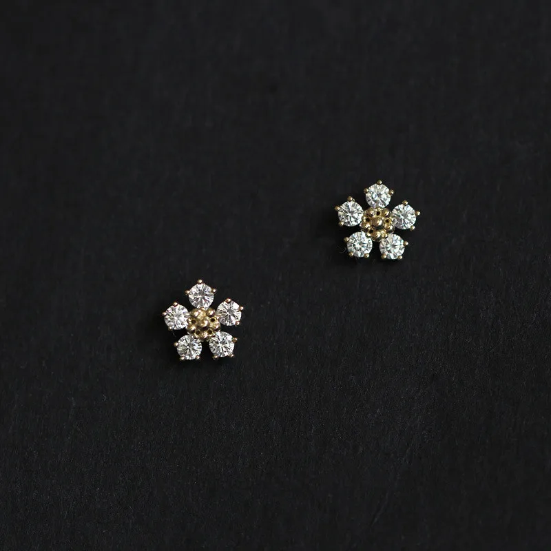 

925 Sterling Silver Boho Pave Diamond Small Flower Plating 14k Gold Earrings Women Summer Beach Casual Jewelry Accessories