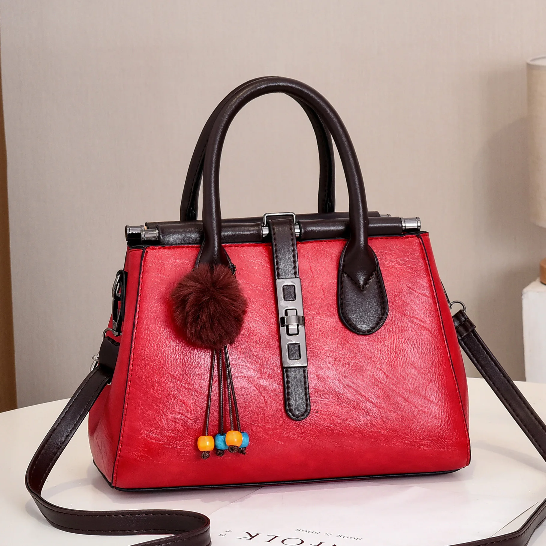 

Women's Bags 2022 New European and American Large Bags Elegant Fashion Large Capacity Trend Ladies Handbags Single Shoulder Big