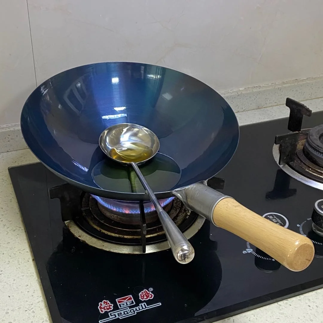 

Restaurant Dedicated for Chefs Iron Old-Fashioned Home Wok Gas Stove Frying Non-Stick Pan Non-Coated Ultra-Thin Light