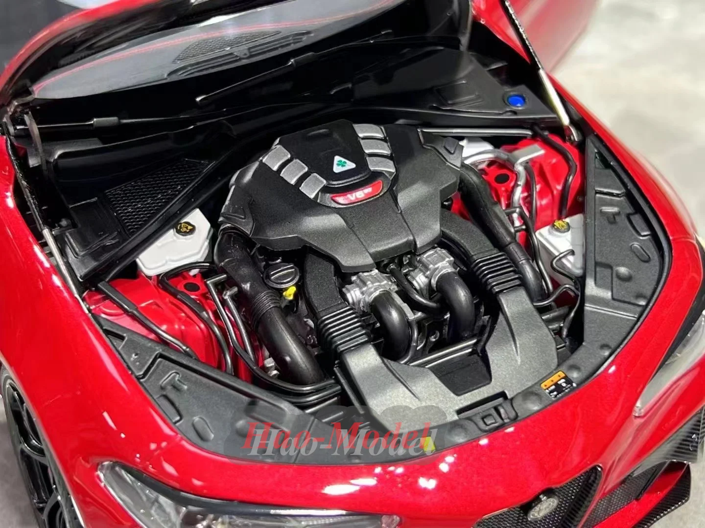 Модель автомобиля MH 1:18 для Alfa Romeo Giulia GTA литой под давлением детские игрушки