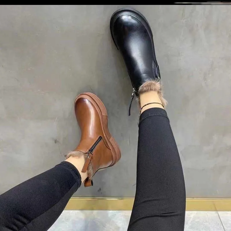 2022 New Women  Boots Autumn Platform Women Short-tube Fashion Comfortable Boots Set Foot Rubber Sole High platform shoes