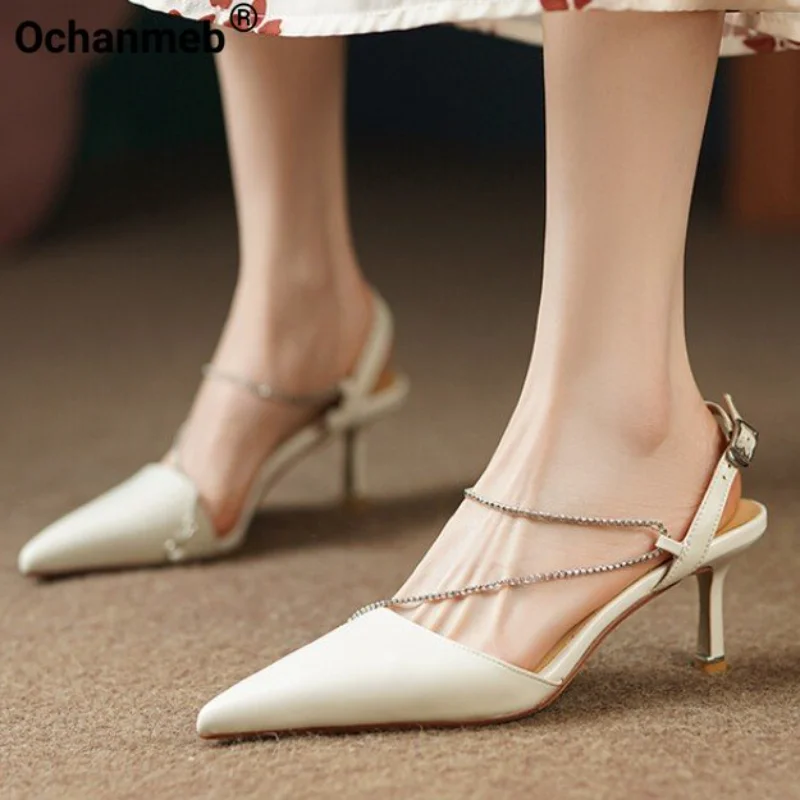 

Женские босоножки Ochanmeb из натуральной коровьей кожи, сандалии на высоком каблуке, женские летние туфли с острым носком и ремешком с пряжкой, 33-42
