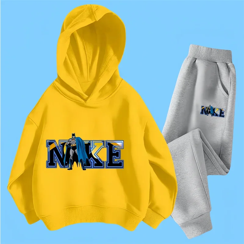 Комплект Детской Спортивной Одежды Marvel Super Heroes — Толстовка И Брюки С Кепкой Для