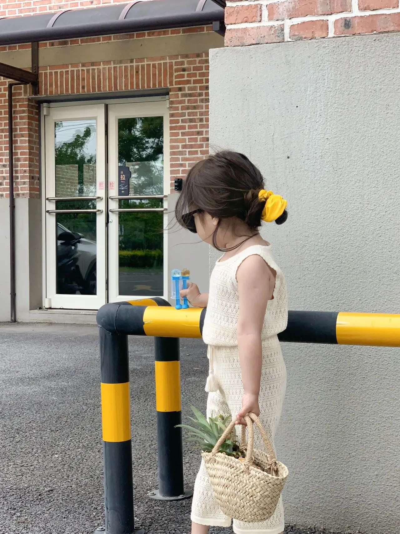 Детские комплекты для девочек лето 2024 вязаный повседневный костюм в корейском