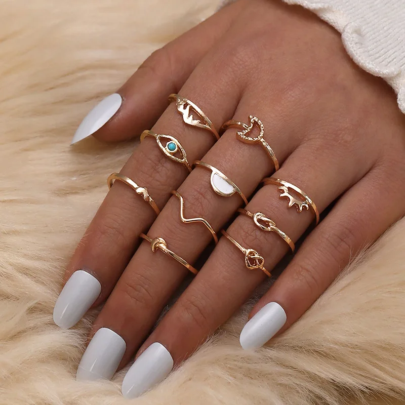 

2022 10pcs/set New Vintage Gold Crystal Rings Bohemian Moon Star For Women Midi Finger Ring Set Wedding Fashion Jewelry Gifts