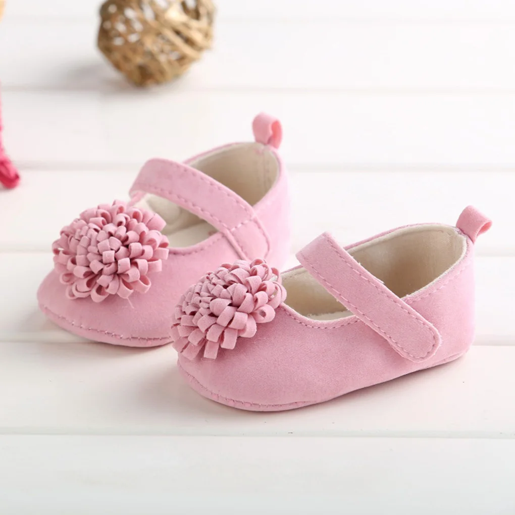 

Baby Cotton Shoes Anti-Slip Toddler Shoes Solid Color Cute Cotton Shoe Portable Walking Sneakers Soft Children's Flat Booties
