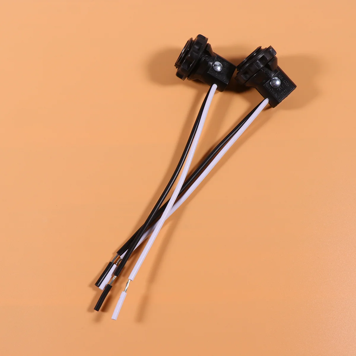 

Lamp Socket Holder Base E12 Candelabra Bulb Light Wire Connector Adapter Replacementbulbs Incandescentscrew 125V 75W Lampholder