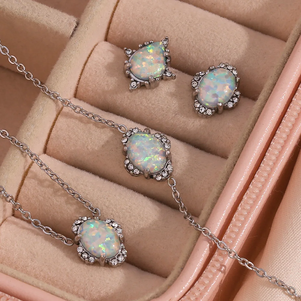 

Fashion Retro Petal Zircon Light Australian Stone Pendant Necklace Bracelet for Women Stainless Steel Watertight Jewelry