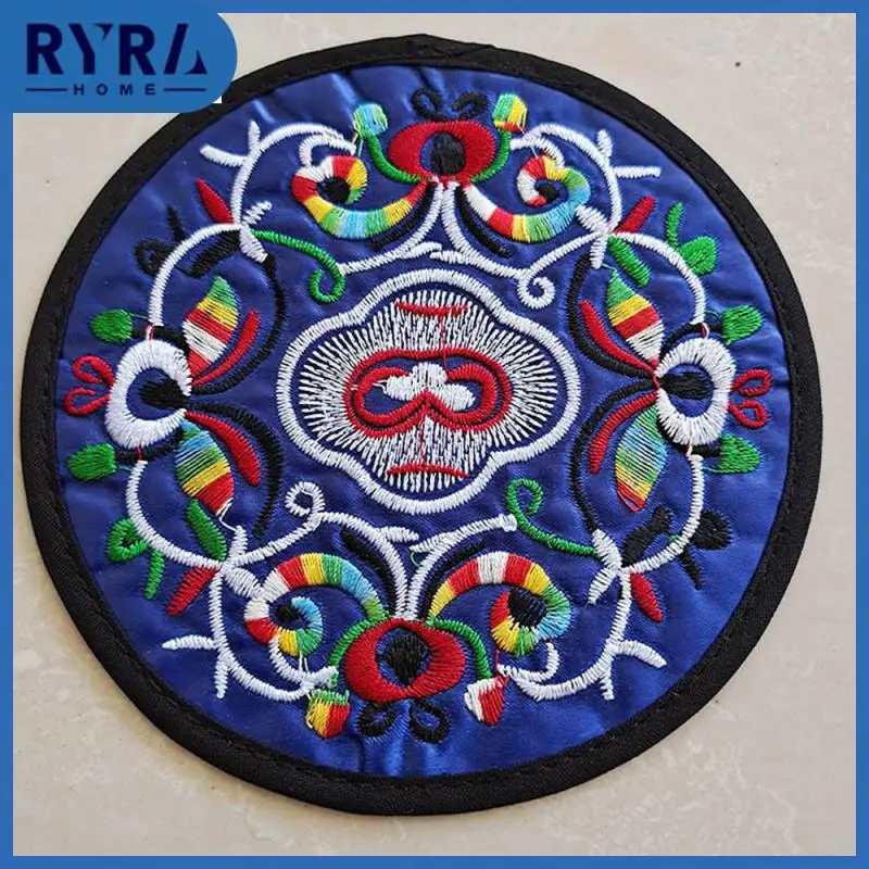 

Heat Insulation Pad Vintage Tableware 13cm Round Tea Cup Coaster Table Decor Mat Cloth Tableware Coaster Designed Cup Pad