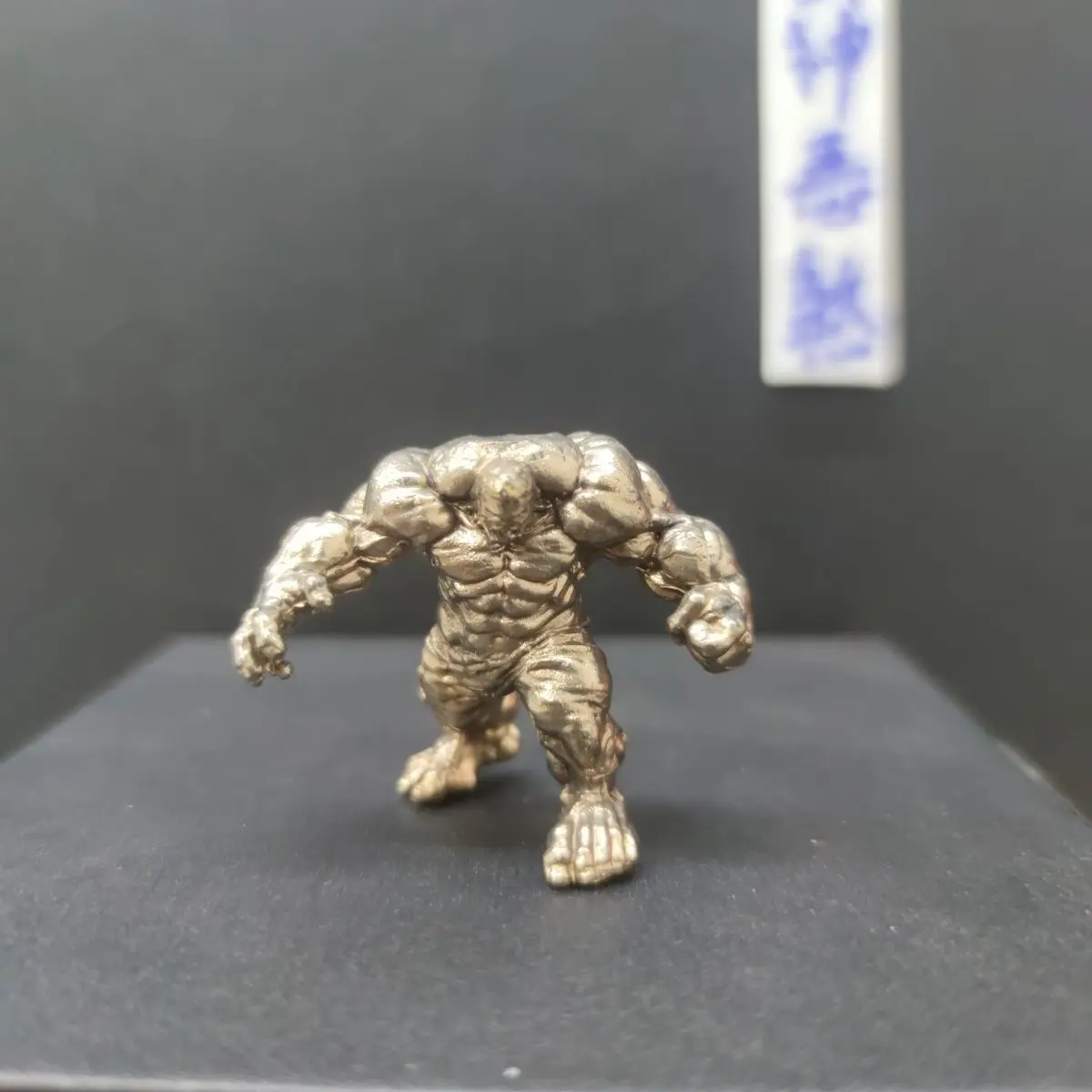 

Невероятная гигантская игрушка из чистой меди, 4 см