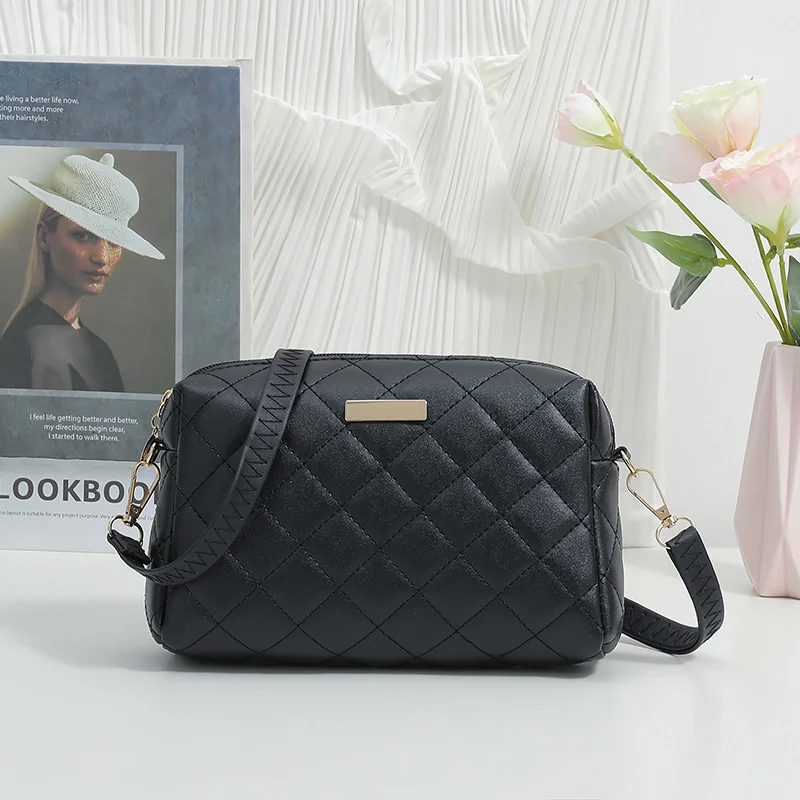 

Fashion Ladies Crossbody Bags New Makeup Bag Women Trend Lingge Embroidery Camera Shoulder Bag 2023 Design Small Messenger Bag