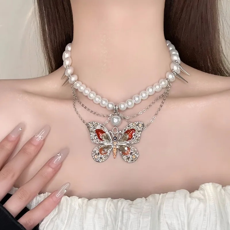 Draweye Women Necklaces Butterfly Multilayered Pearls Vintage Hyperbole Jewelry Punk Style Hiphop Fashion Collares Para Mujer