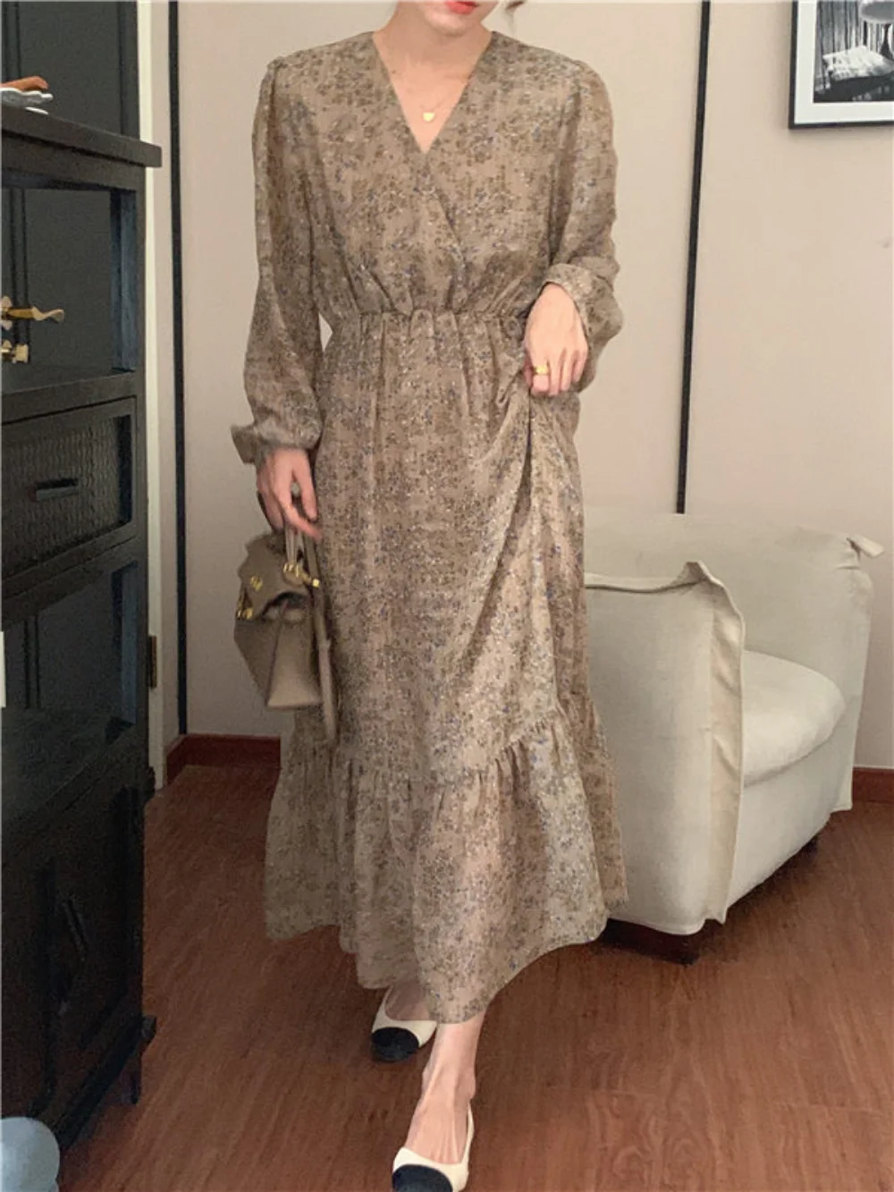 Женское платье-рубашка