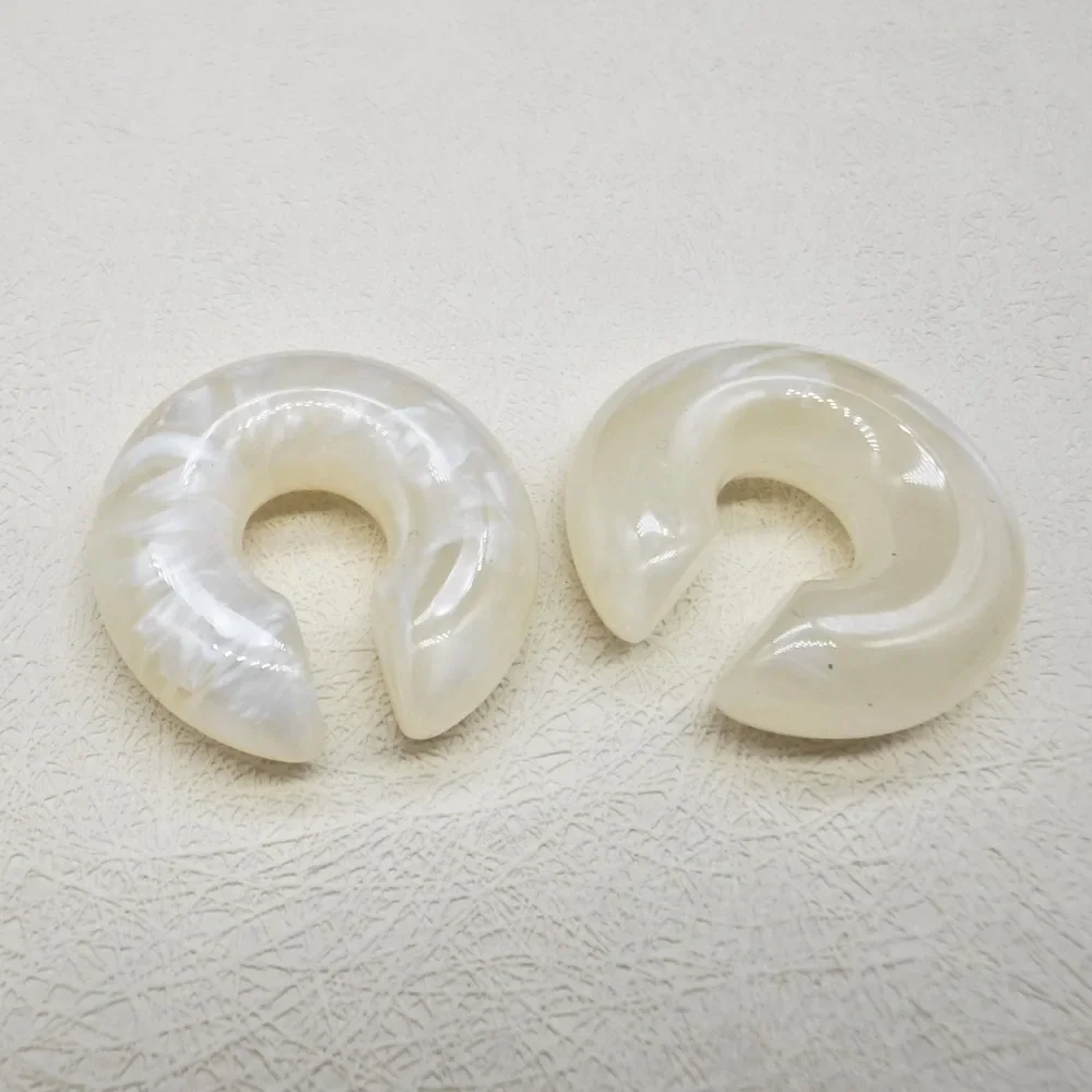 Серьги клипсы Dawndesslo акрил круглые