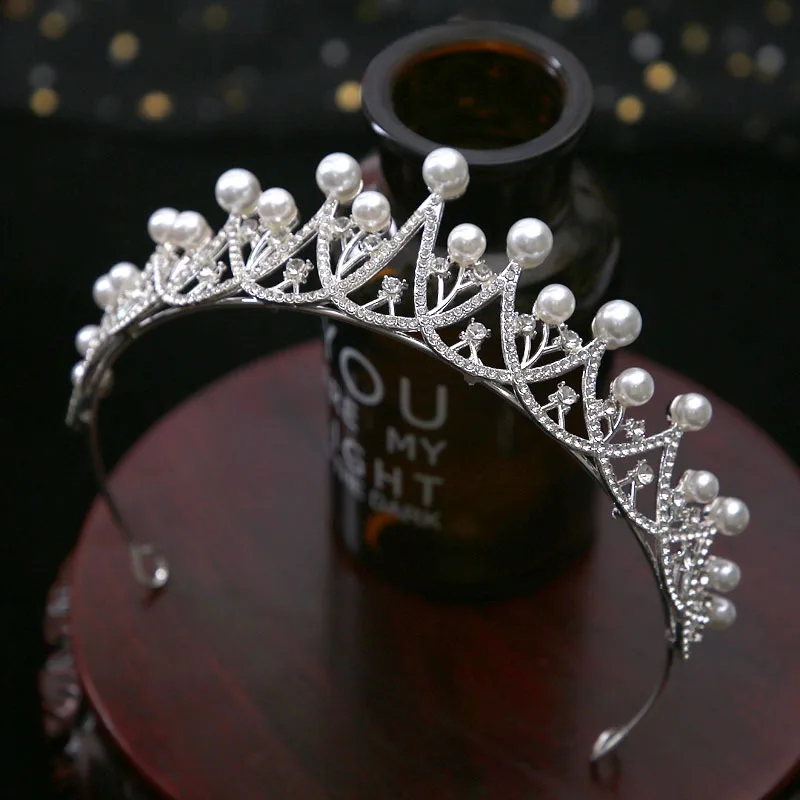 

Bridal petite hair accessories pearls bow head jewelry Zircon