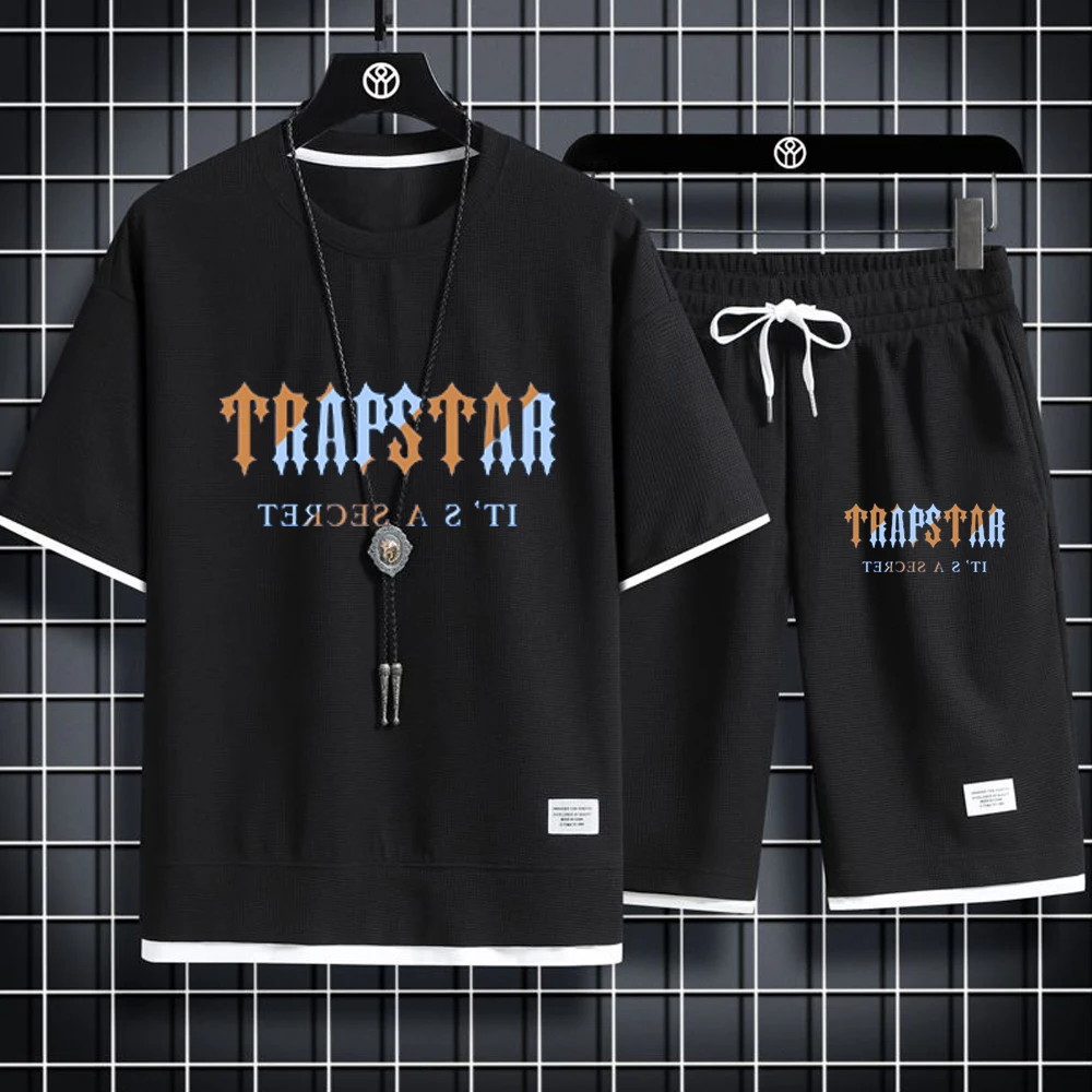 

Yaz tasarımcı moda Trapstars T shirt şort iki parçalı setleri erkekler için giysi yüksek kalite marka kısa takım elbise Conjunto