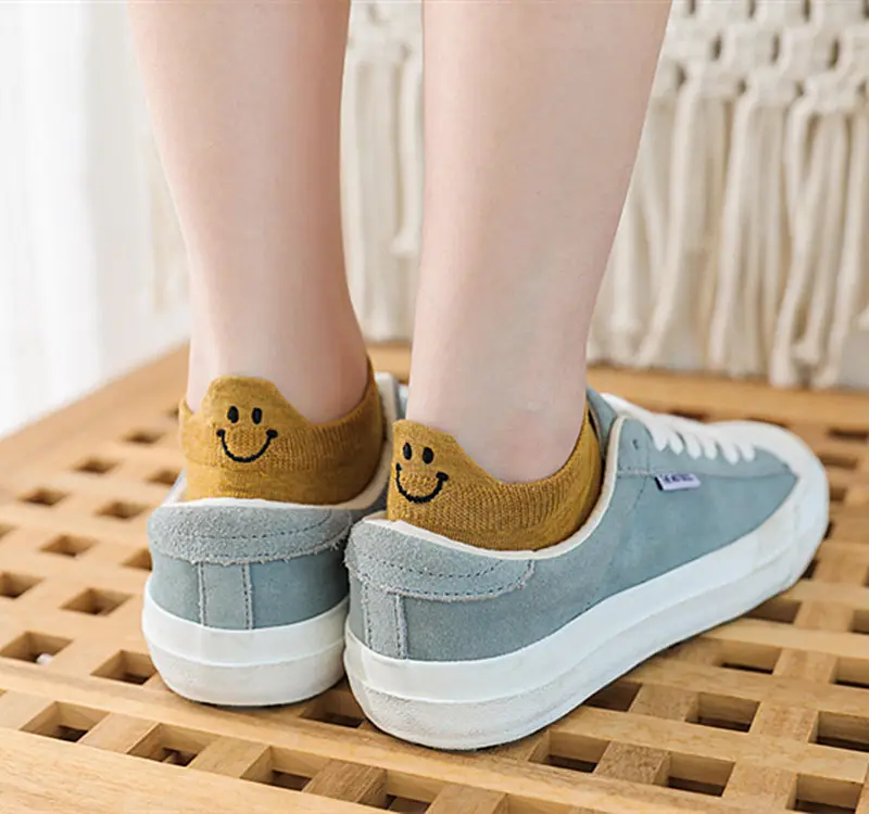 5/10Pairs Spring Summer Female Socks Japanese Lovely Personality Heel Embroidered Smiling Face Lovers Solid Cotton Ankle Socks