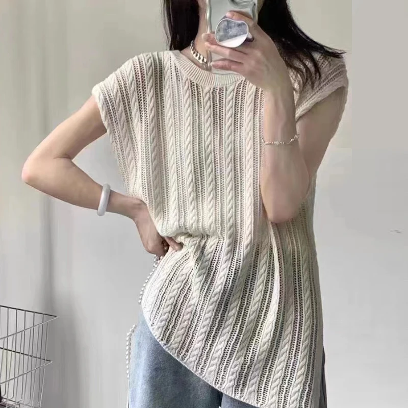 

Summer Hollow Out Knitted Vest Shirt Fashion Irregular Blosue Black Apricot Round Collar Sleeveless Tops Loose Clothes 27405
