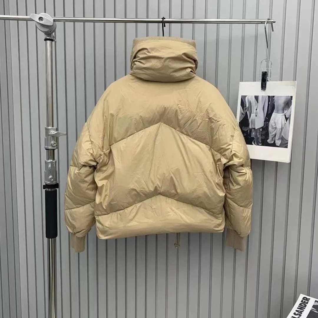 Пальто с наполнителем на белом утином пуху