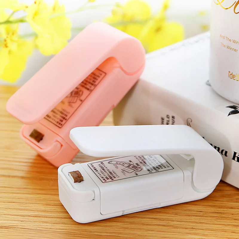 

Sealing Machine Mini 4Colors Package Sealer ABS Kitchen Accessories Portable Food Preservation Tool for Household 1Pcs