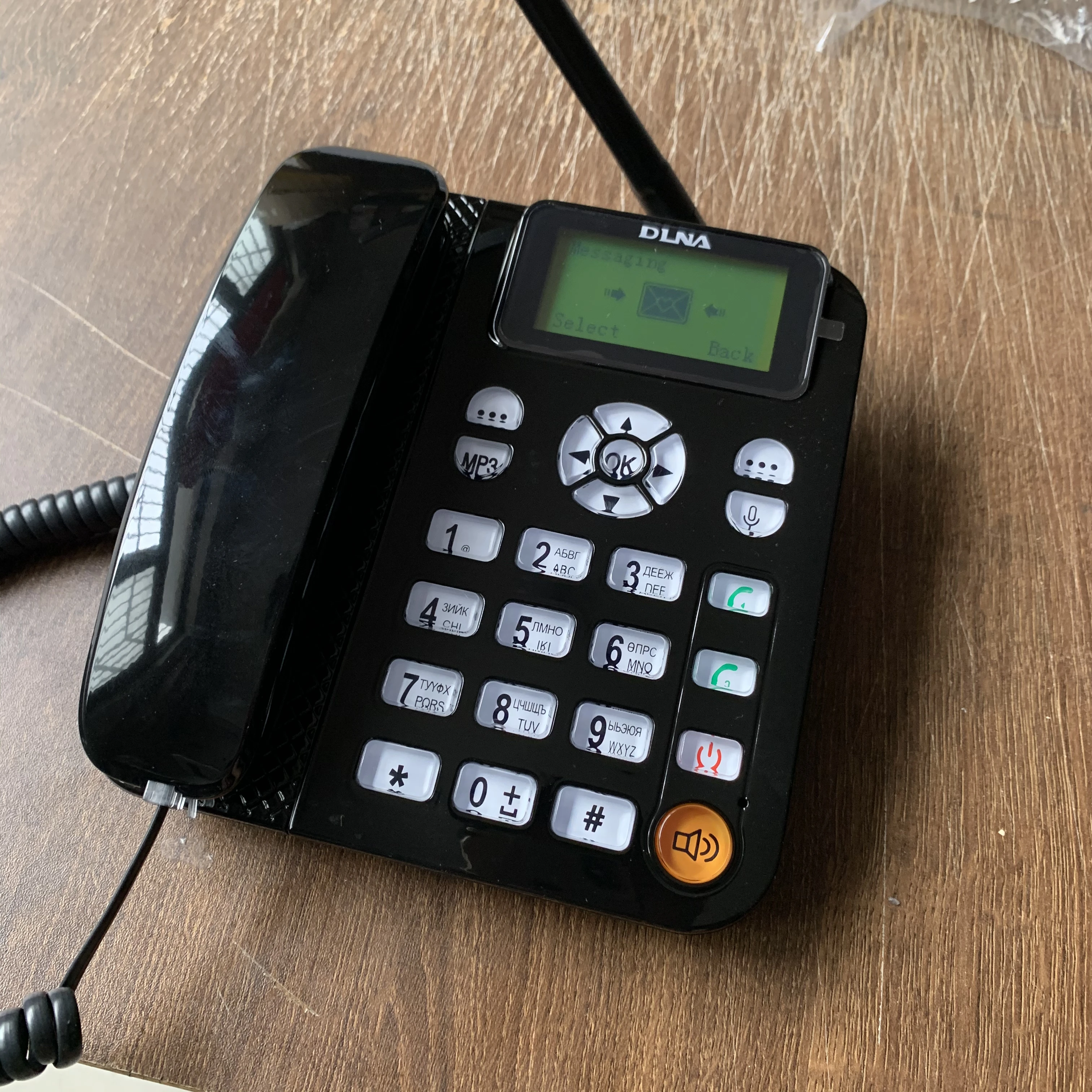 2G 3G 4G Cordless Phones with Dual GSM SIM Card SD Card MP3 Wireless Fixed Phone Desktop Telephone for Office Home