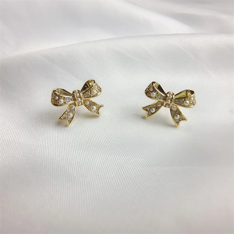 

Diamond Studded Pearl Bow Earrings South Korea's Luxury Simple Ins Style Earrings Earrings Women's Jewelry Headwear