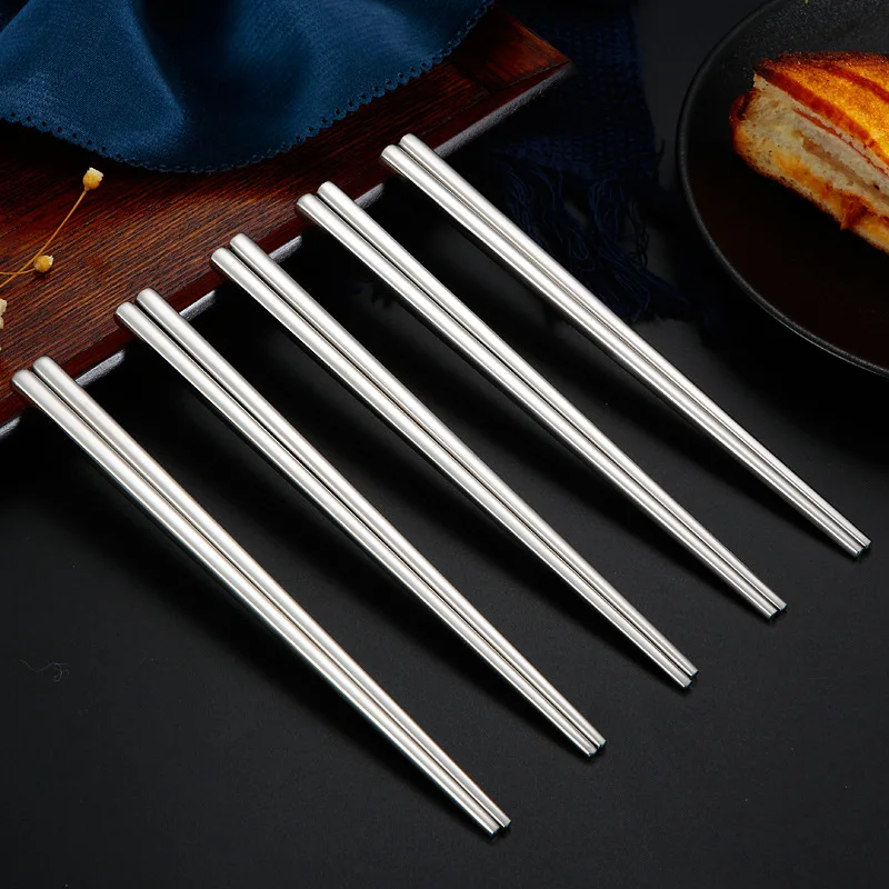 

1 Pair Stainless Steel Square Chopsticks Sushi Noodles Tableware Chinese Non-Slip Chopstick Metal Food Sticks Kitchen Utensils