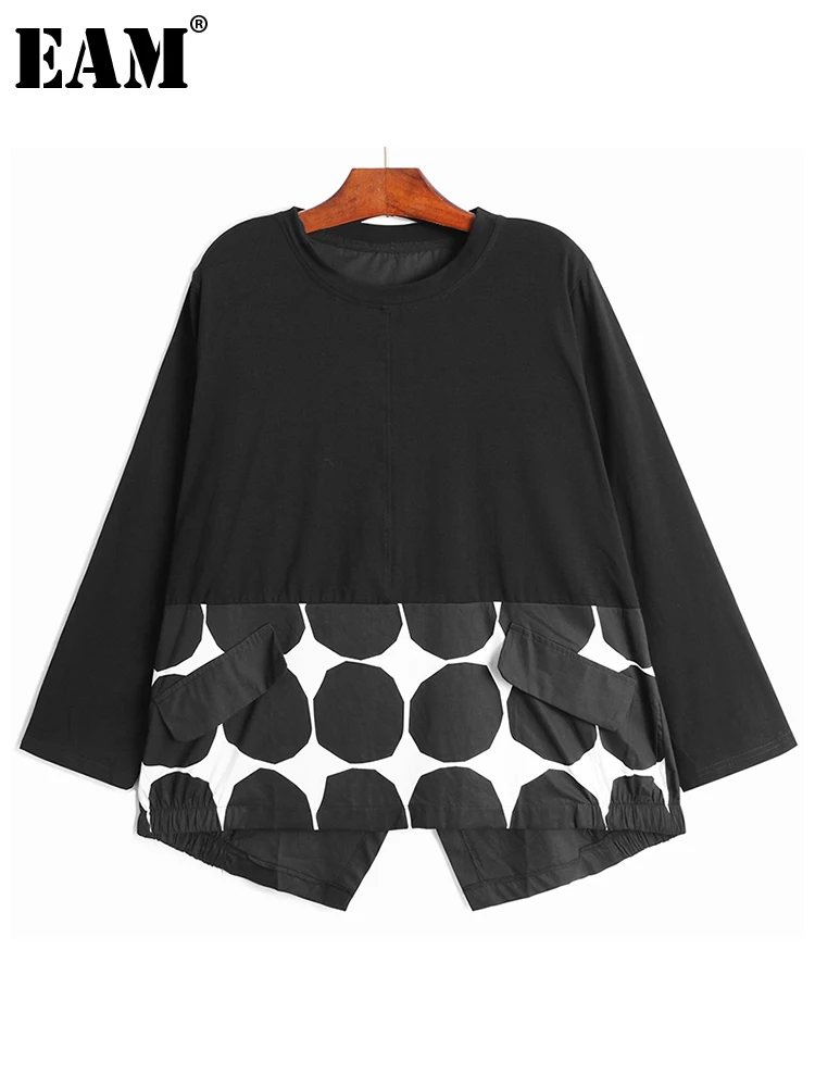 

[EAM] Women Black Dot Irregular Big Size Casual T-shirt New Round Neck Long Sleeve Fashion Tide Spring Autumn 2022 1DE2262