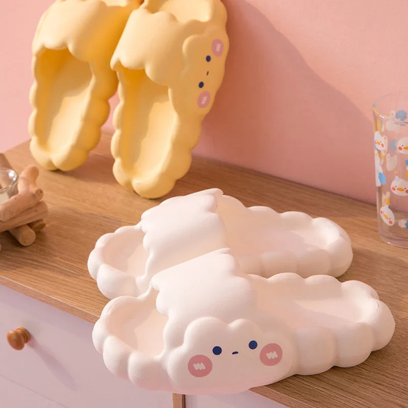 Cloud Women's Sandals Cute Smiley Face Slides Fashion Flat Beach Slippers Woman Slipper Summer New 2023 Home Indoor House White