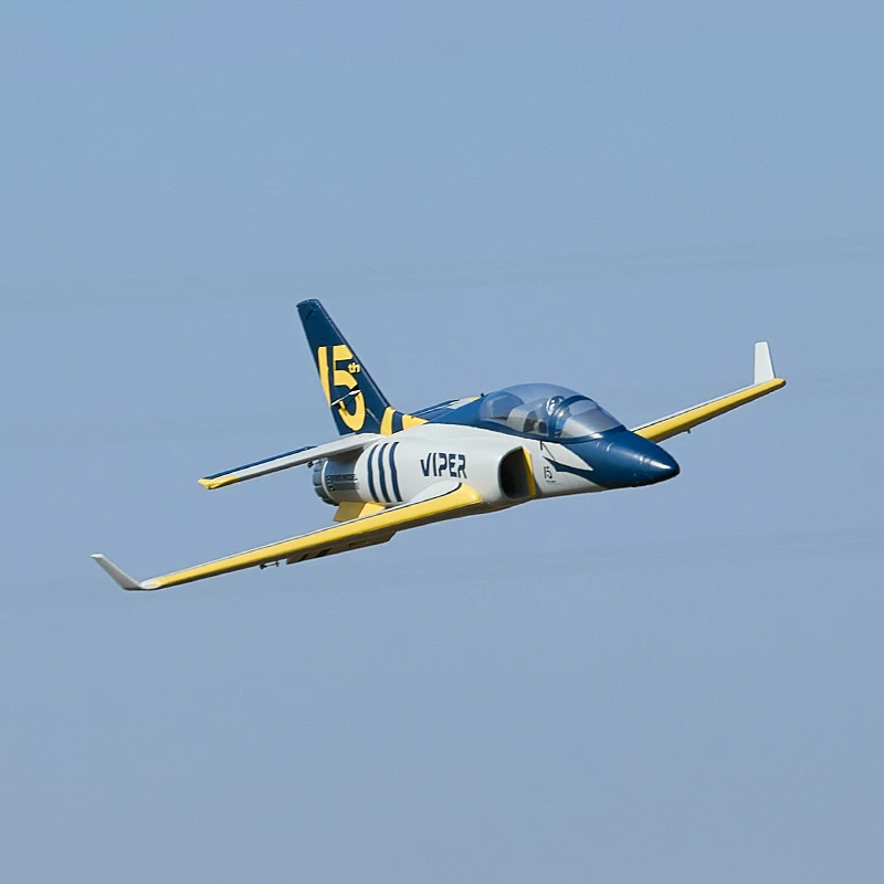 Фото Радиоуправляемая модель самолета FMS 70mm Viper V2 EDF Jet, 15-летний юбилей, новая окраска, из пенопласта, сборная, с фиксированным крылом, для начинающих №3