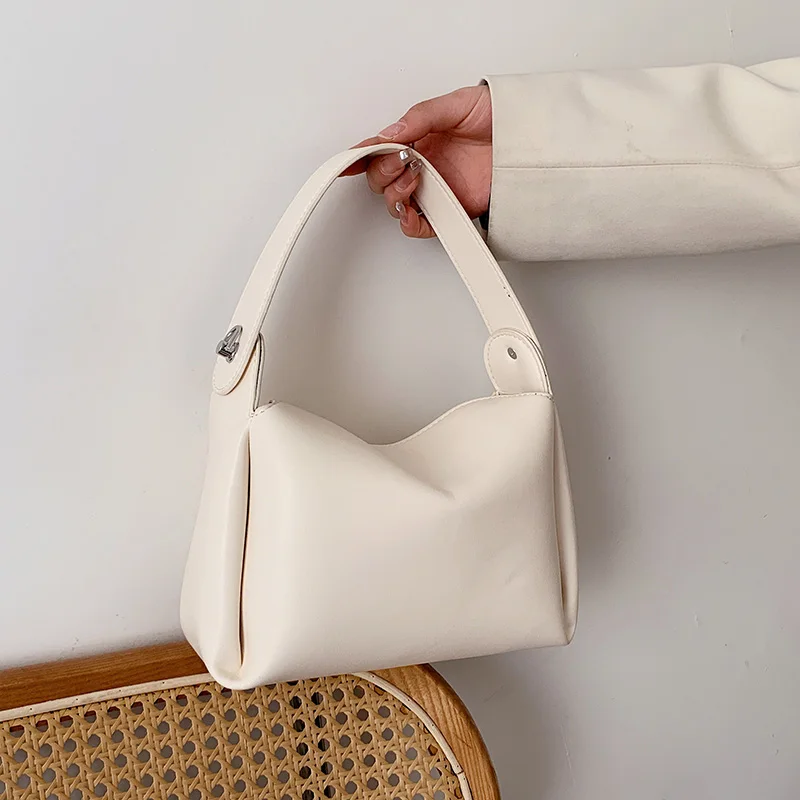 

2022 Women High Quality Shoulder Crossbody Bag Leather Square Handbag Versatile Simple Fashion Bag Dumpling Handbag