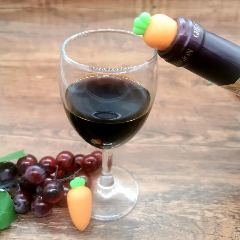 

Safe And Healthy Wine Stopper Leak Proof Wine Bottle Stopper Preservation Tools Silicone Bottle Stopper Carrot Shaped Creative