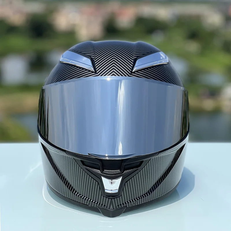 

New Arrival Carbon Fiber Helmet Full Face Racing Helmet Off Road ECE Approved Safety Motorcycle Helmet With Big Spoiler