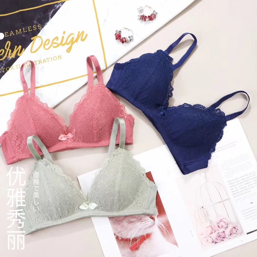 

Japanese And Korean Girls No Steel Ring Sexy Underwear Set Gathered Lace Comfortable Triangle Cup Adjustment Bra