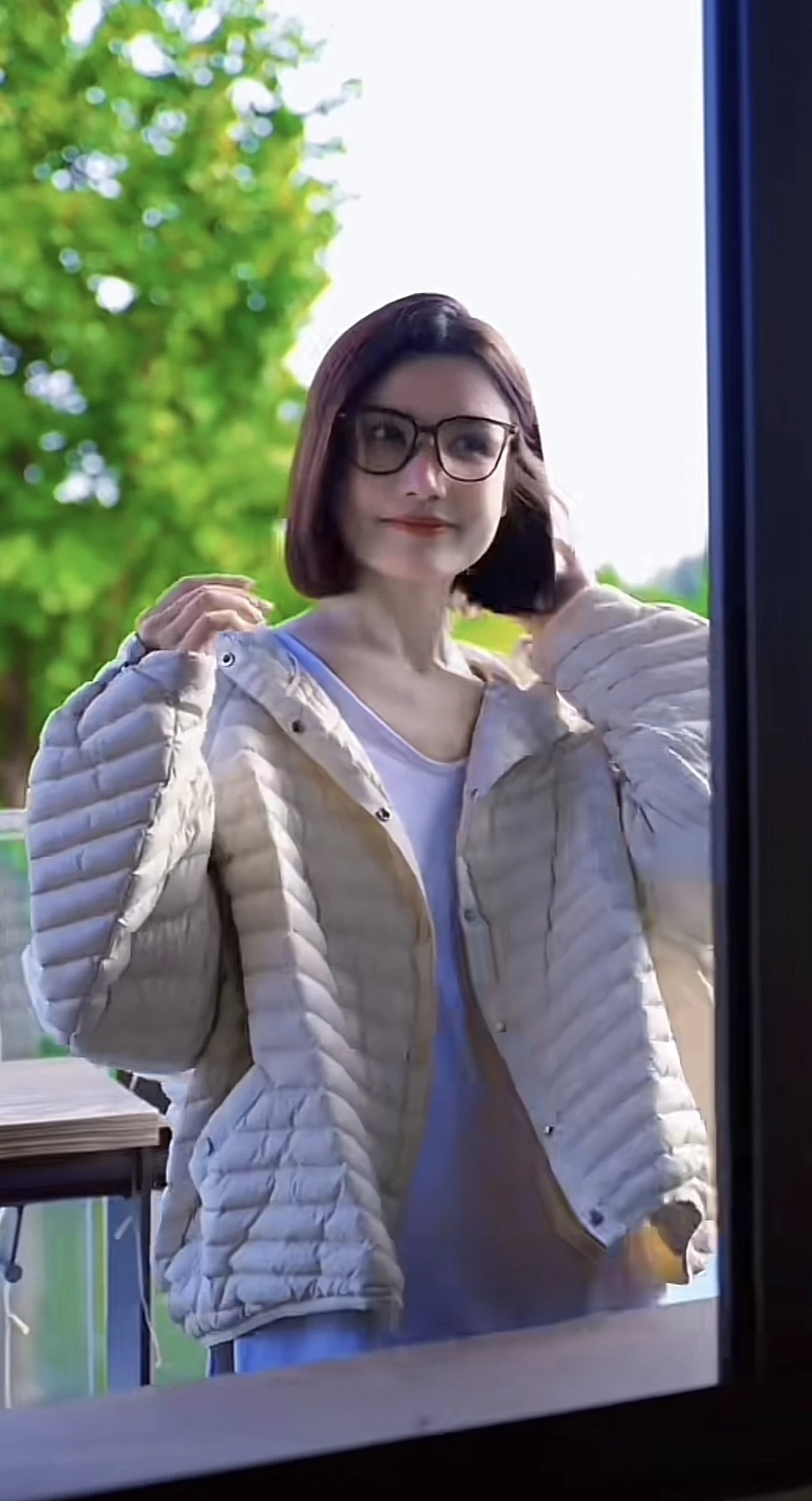 Легкий пуховик с капюшоном осень и зима новый дизайн модная универсальная