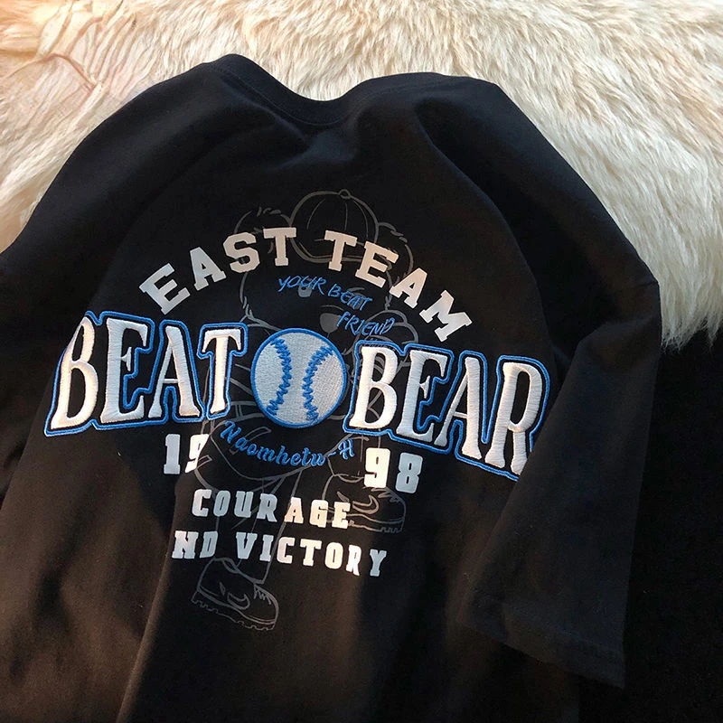 Футболка женская оверсайз с коротким рукавом и принтом медведя