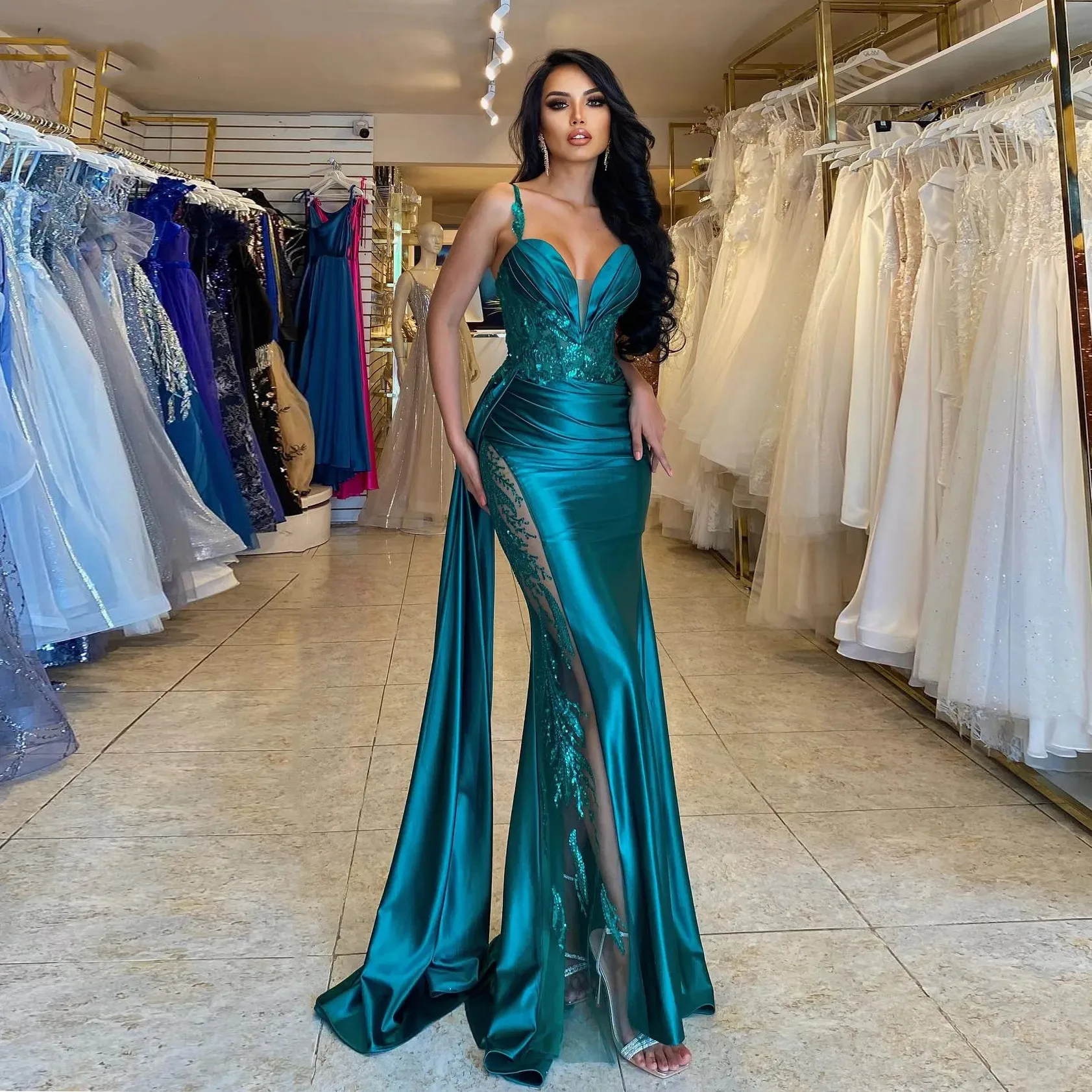 

Шифоновое платье-Русалка с V-образным вырезом и рукавом-крылышком