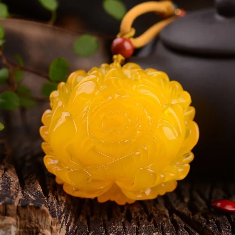 Куриное масло желтого цвета старый медовый воск роза янтарный кулон женский