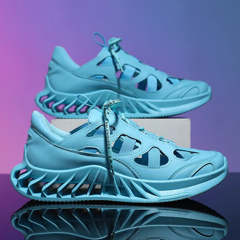 

Men's Hollow Breathable Sandals 2023 Summer New Teenagers Outside Wear Trendy Package Head Models Casual Old Dad Shoes
