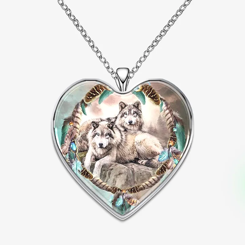 

Fashion Men's and Women's Heart shaped Necklace Fashion Cool Necklace Men's and Women's Valentine Family Gift Anniversary Christ