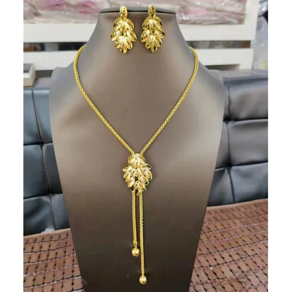 

Fashion Jewelry Set Gold Plated Long Necklace and Earrings Two-Piece Set for Dubai African Weddings Gifts Bride Accessory