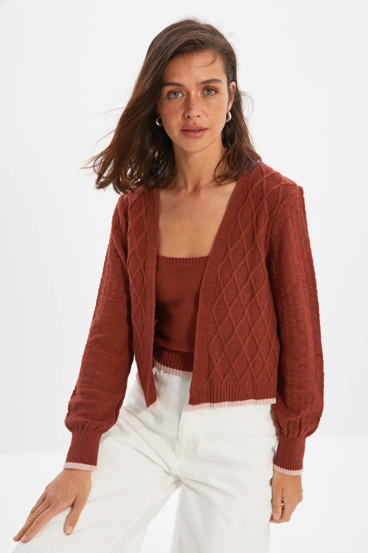 

Trendyol Mesh Detaylı Bluz Knitwear Cardigan TWOAW22HI0988