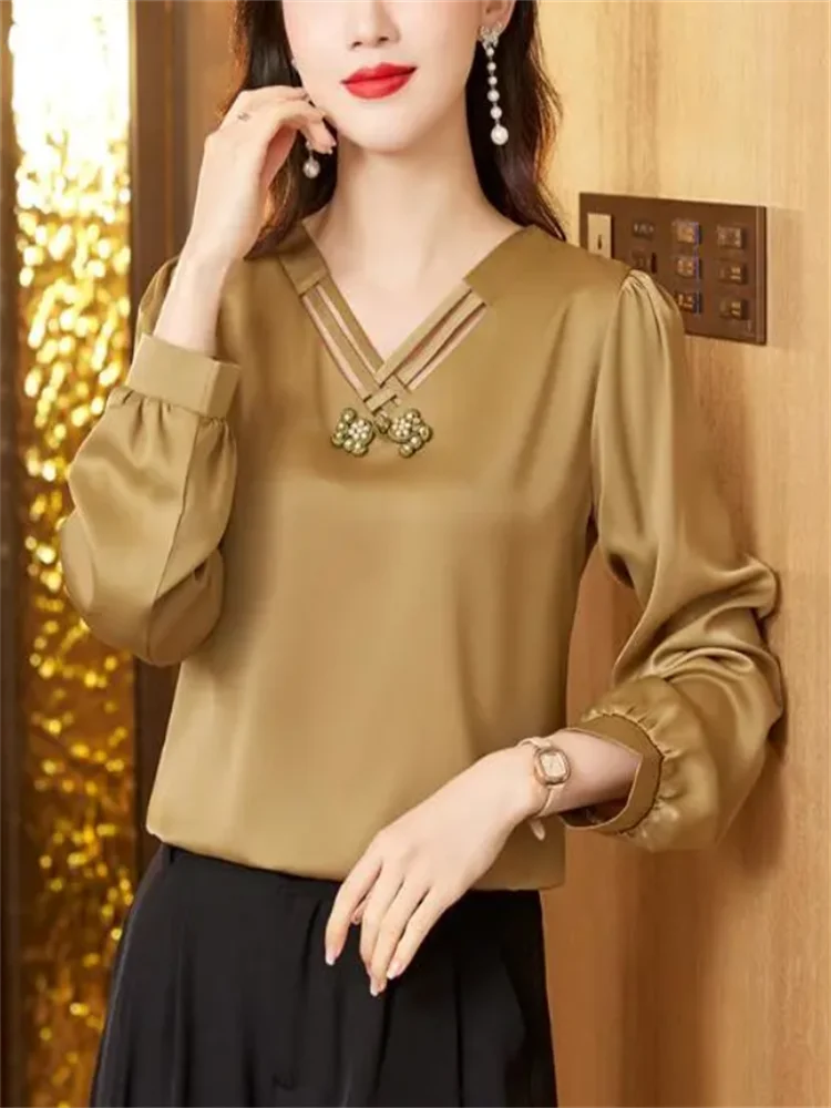 Футболка женская атласная с V-образным вырезом и длинным рукавом