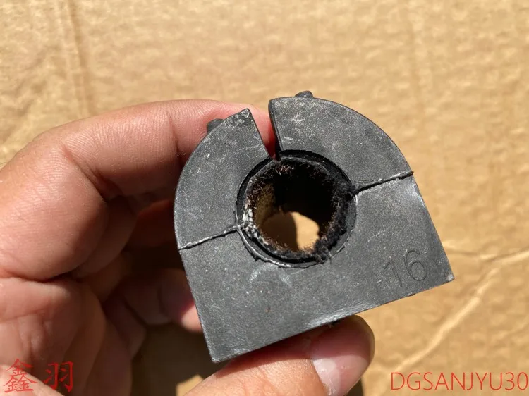 

Втулка Outlander3, стабилизатор RR SUSP 2WD Φ 16, улучшенный с фланелевой оплеткой, 2 шт.