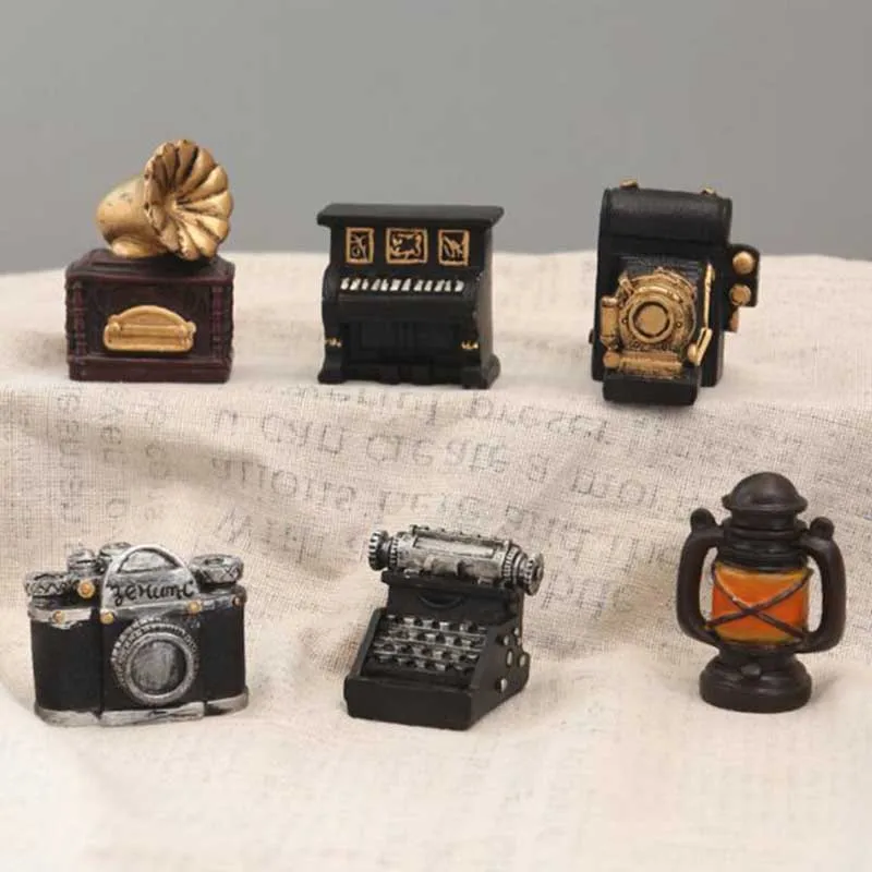 

Creative Mini Ornaments Vintage Resin Camera Piano Typewriter Figurines & Miniatures Home Decoration Kids Children Toys