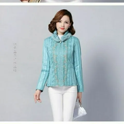 Бренд Snow Silver Fox женский популярный пуховик ручной работы с бисером и цветком