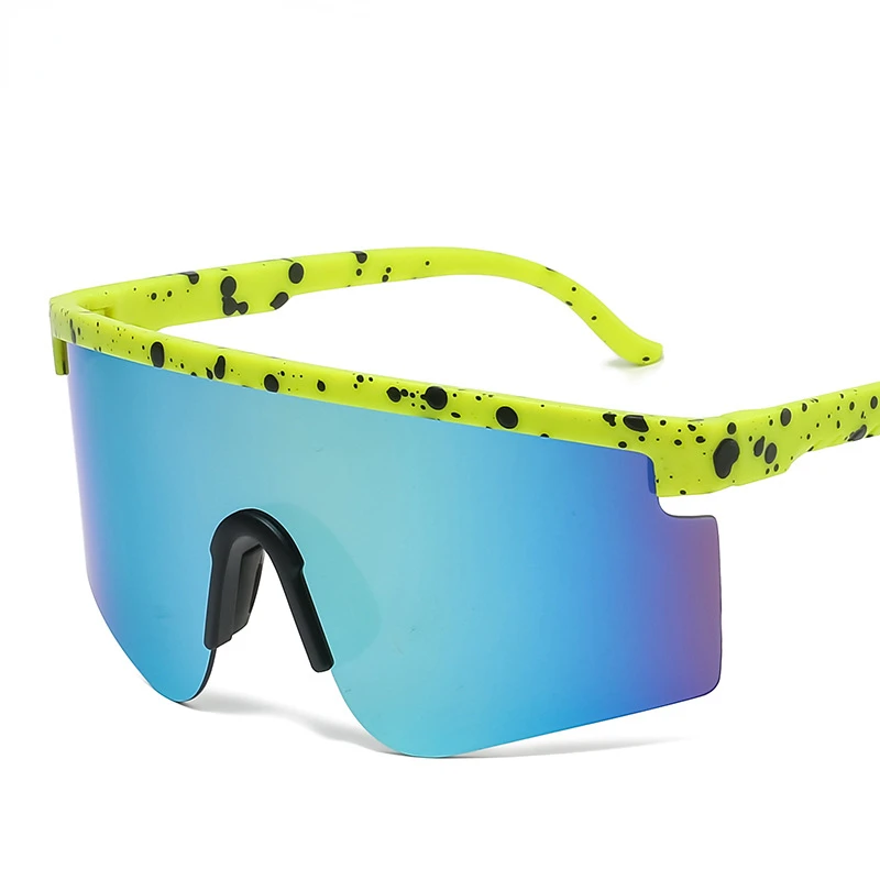 

2022 New Conjoined Sports Glasses Personality Dazzling Large Frame Sunglasses Men Outdoor Riding Windshield Sunglasses